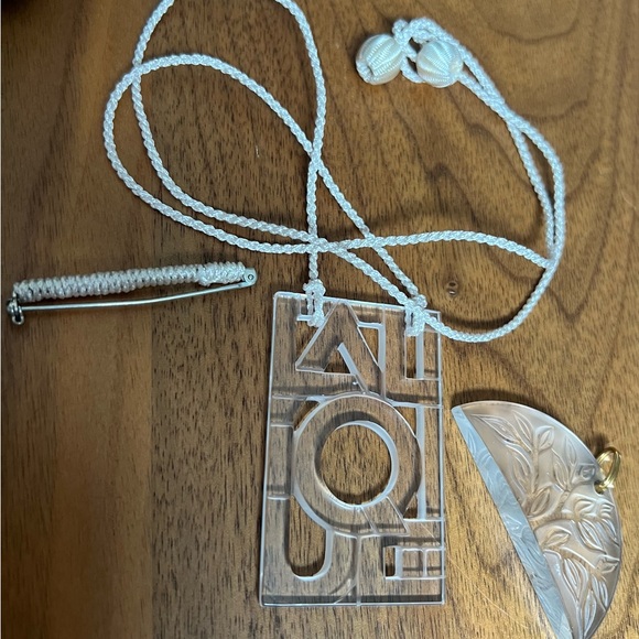 Vintage Lalique Necklace 🌸🌸 - Picture 4 of 5